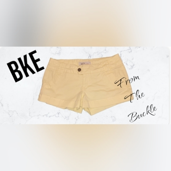 Bke Short from The Buckle - Picture 1 of 6